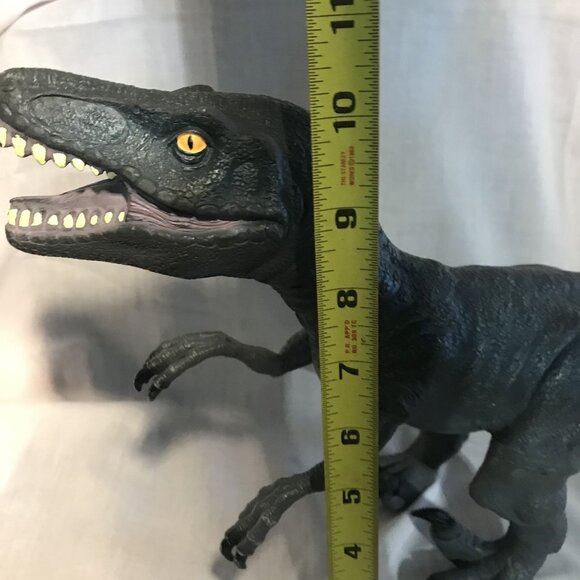 Vintage 2014 Velociraptor Dinosaur Rubber Toy Large 10" Tall 19" Long - Picture 8 of 8